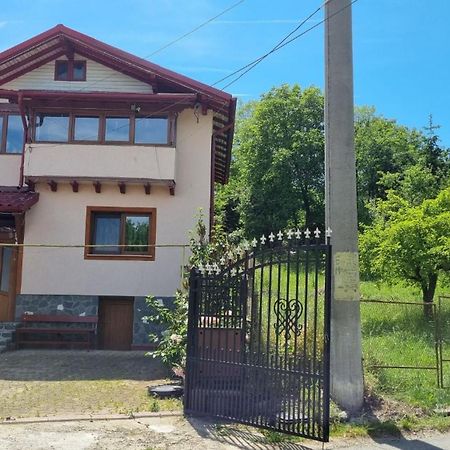 Pensiunea Mirela Breaza  Buitenkant foto